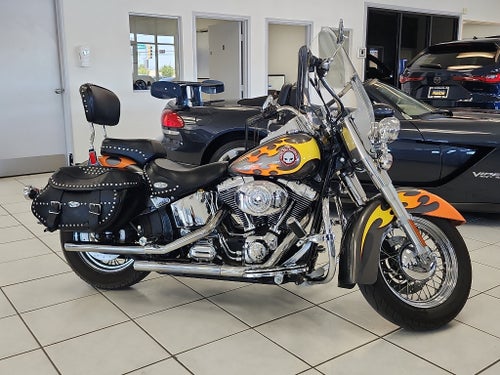2003 Harley-Davidson FLSTCI Base
