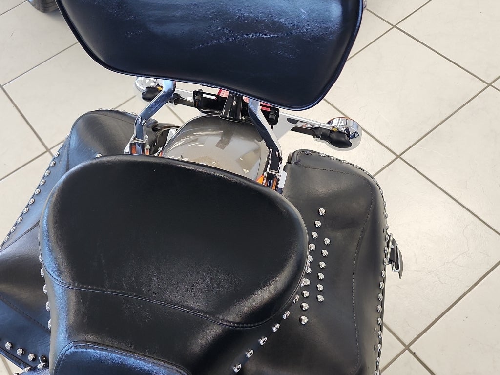 2003 Harley-Davidson FLSTCI Base