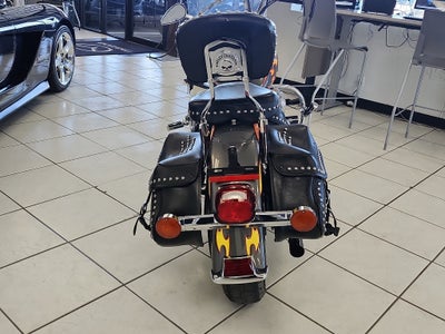 2003 Harley-Davidson FLSTCI Base