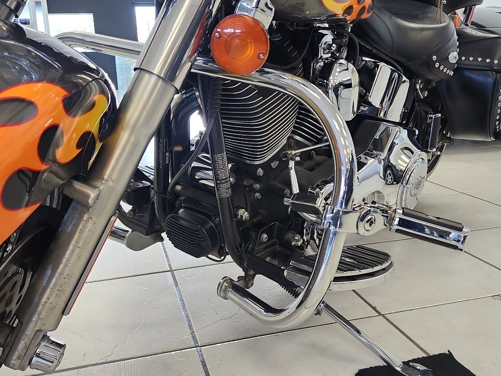 2003 Harley-Davidson FLSTCI Base