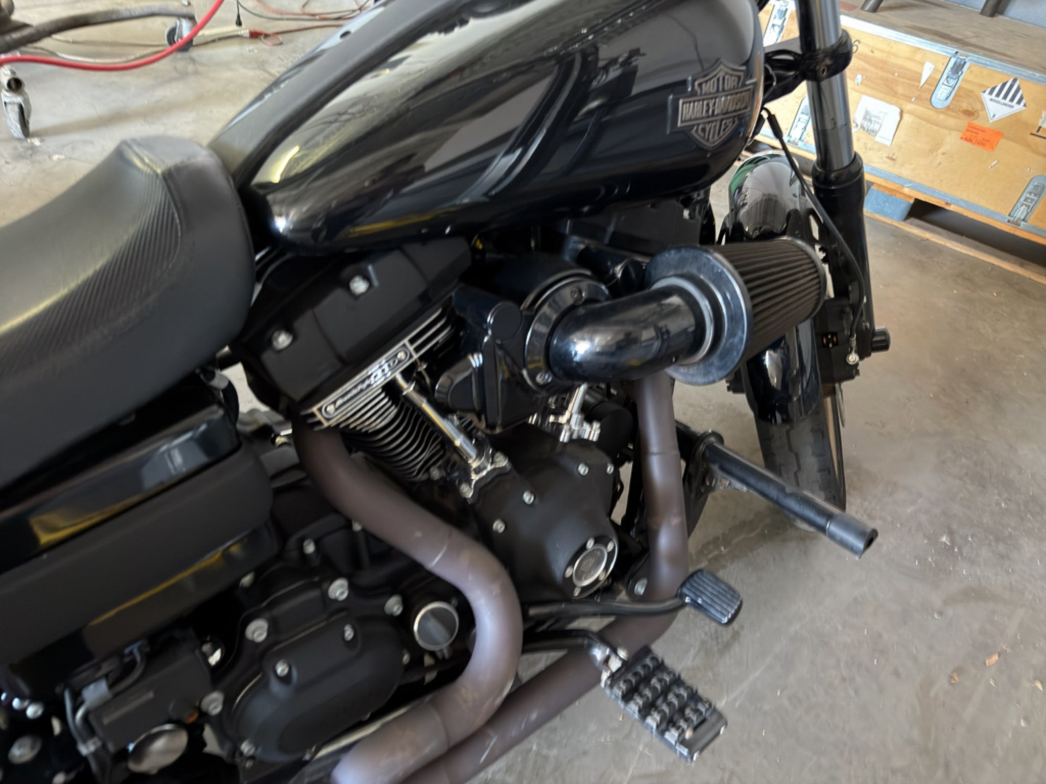 2017 Harley-Davidson FXDLS Base