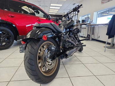 2017 Harley-Davidson FXDLS Base