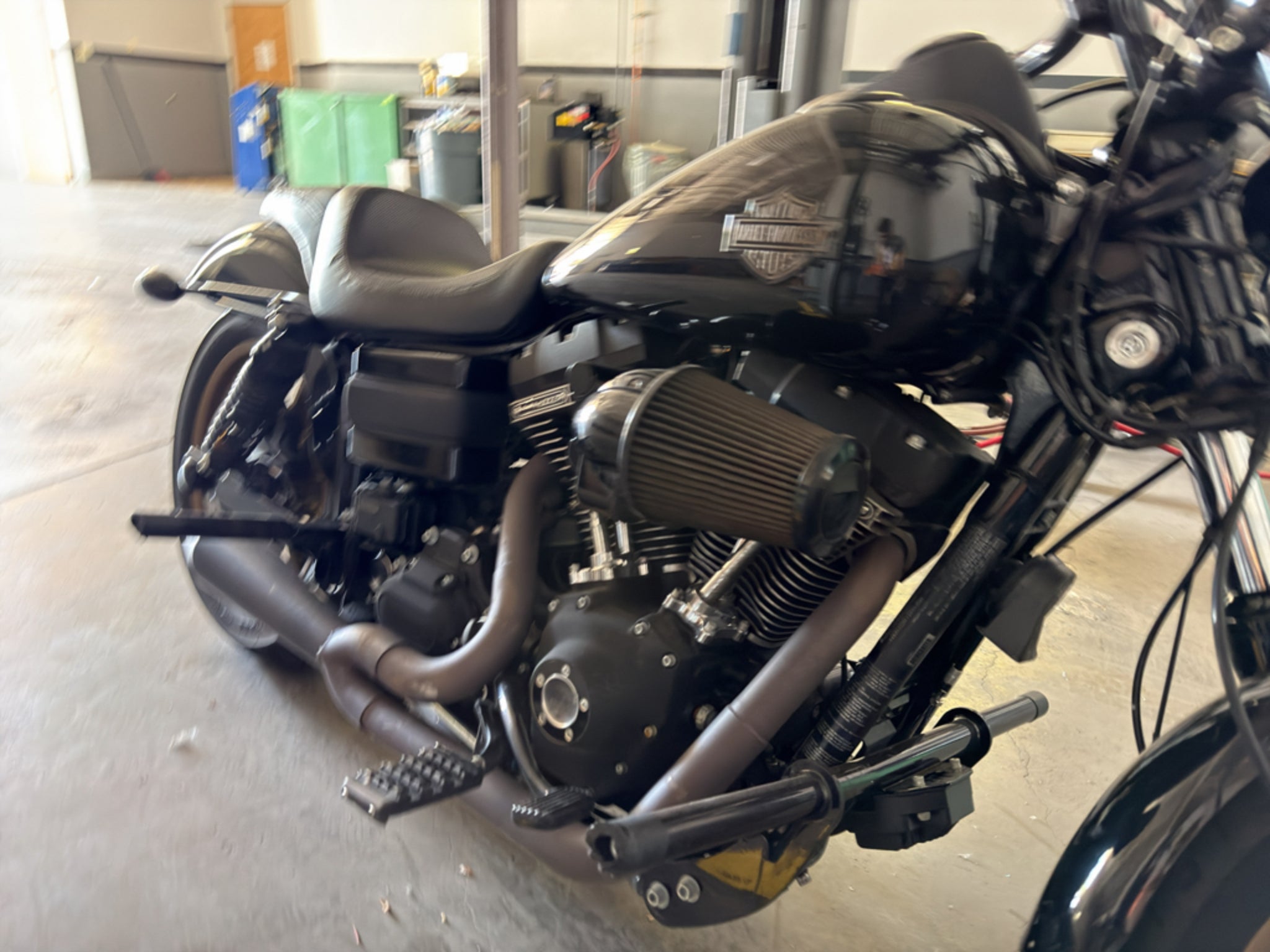 2017 Harley-Davidson FXDLS Base