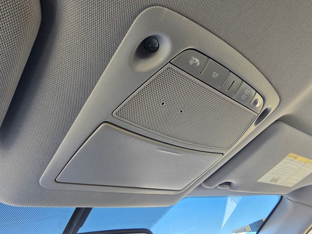 2017 Nissan Maxima SR