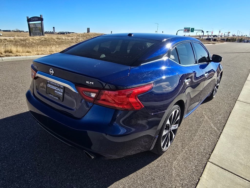 2017 Nissan Maxima SR