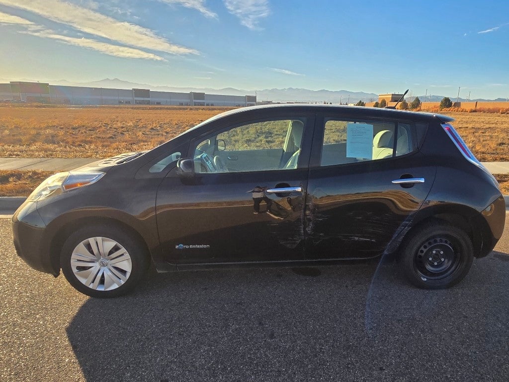 2014 Nissan LEAF SV