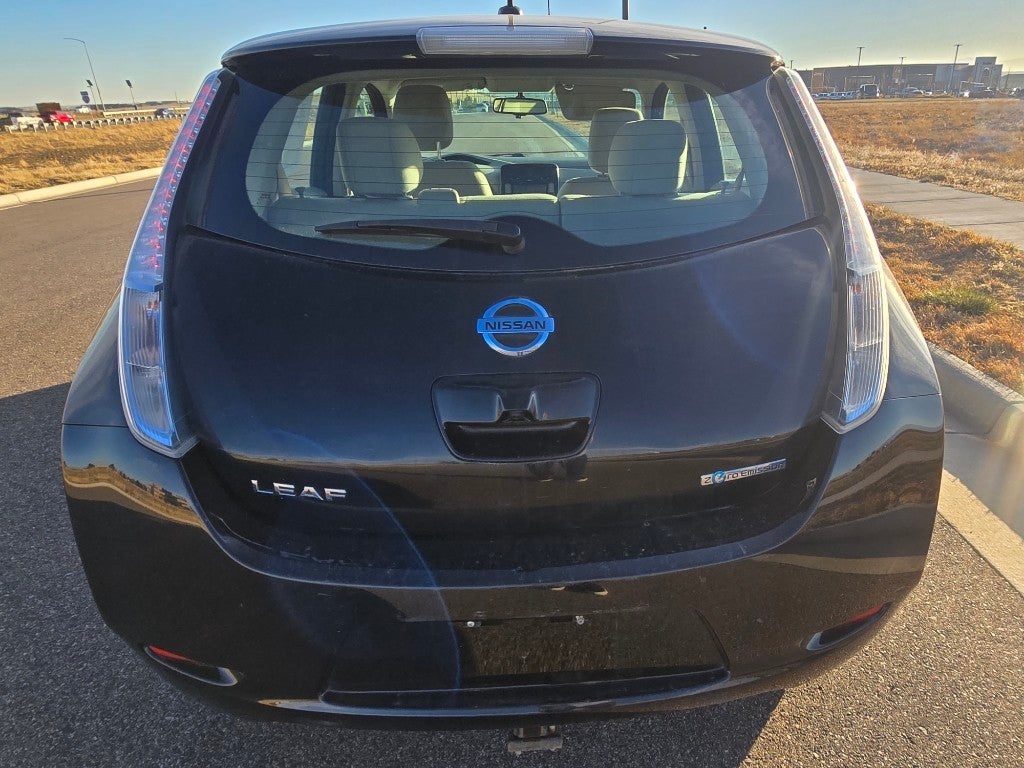 2014 Nissan LEAF SV