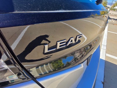 2025 Nissan LEAF S