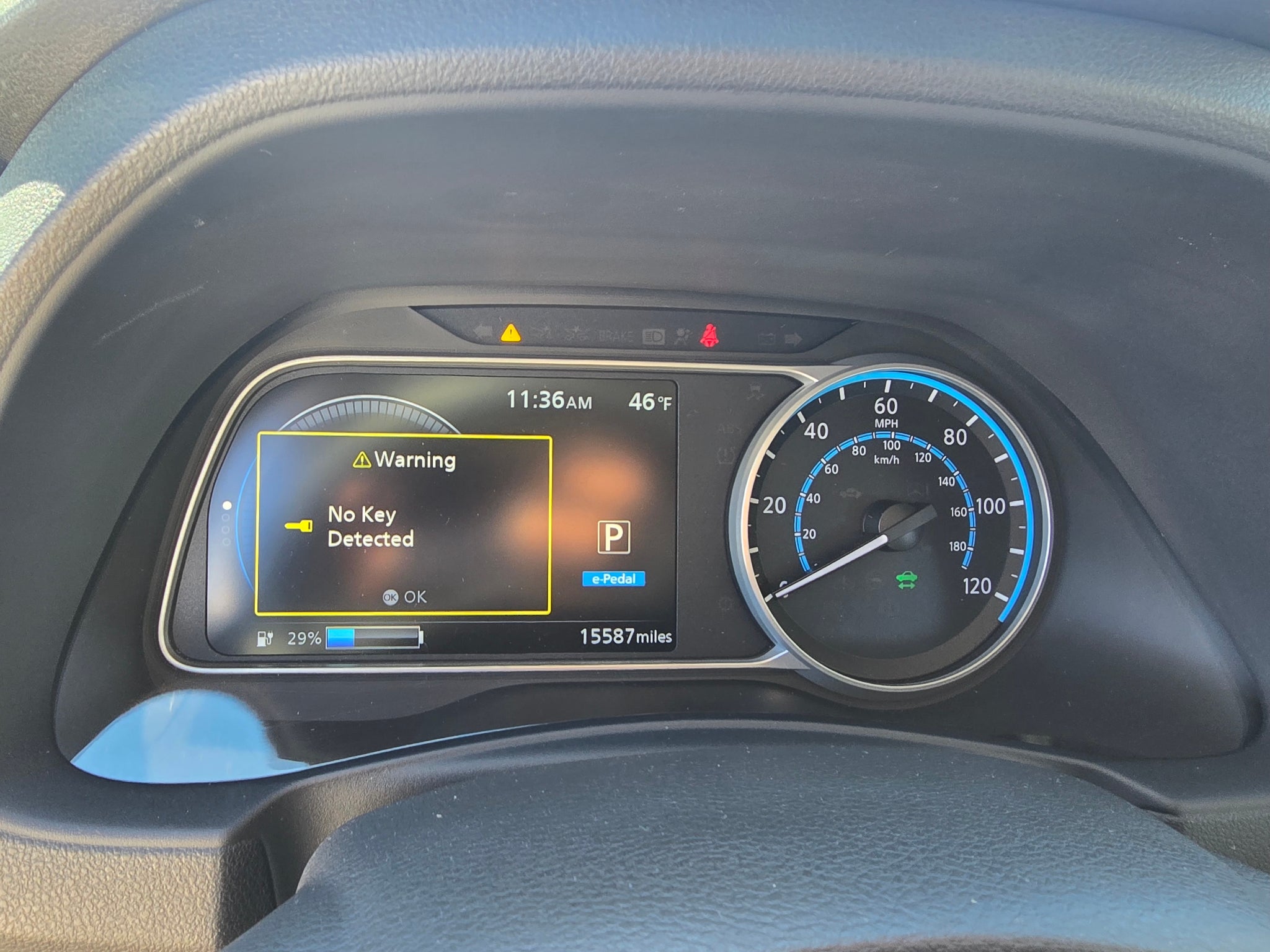 2025 Nissan LEAF S