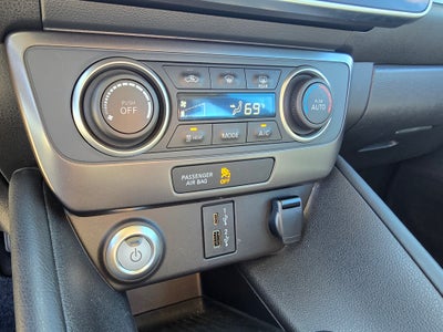 2025 Nissan LEAF S