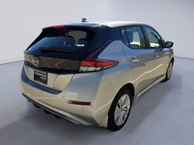 2025 Nissan LEAF S