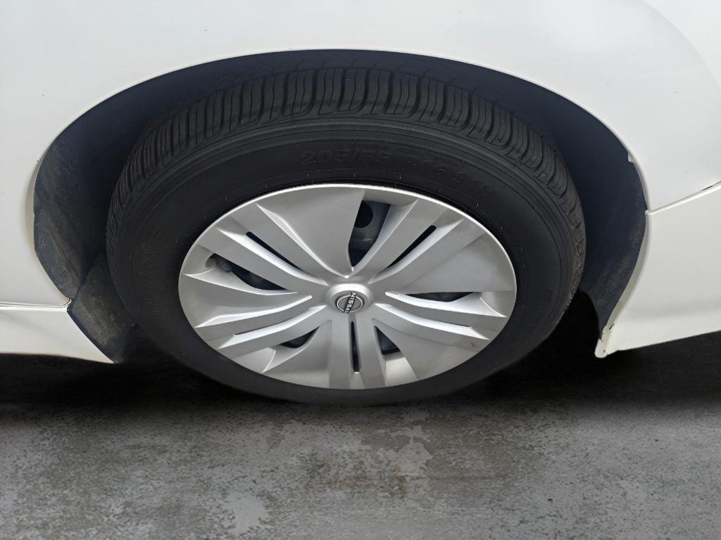 2023 Nissan LEAF S