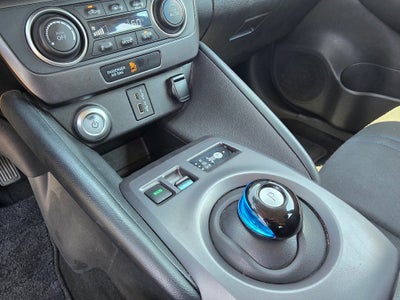 2023 Nissan LEAF S
