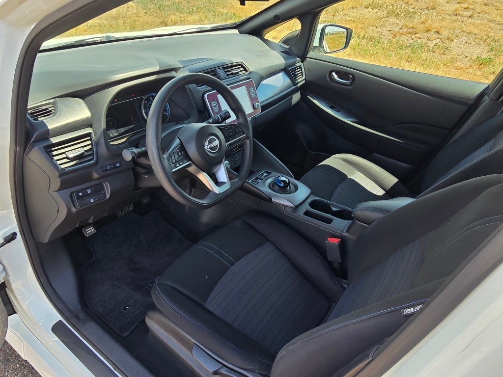 2023 Nissan LEAF S