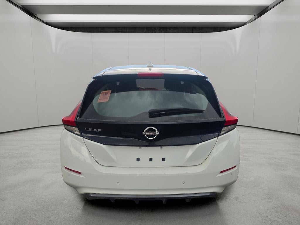 2023 Nissan LEAF S