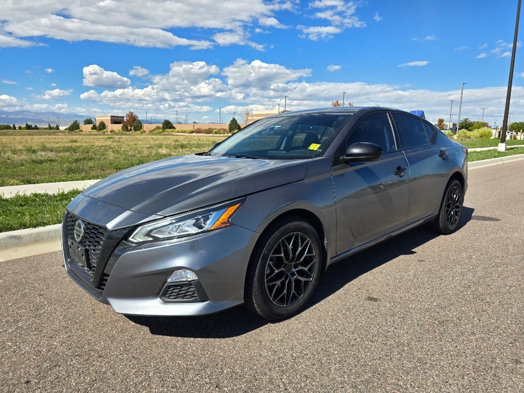 2022 Nissan Altima 2.5 SR