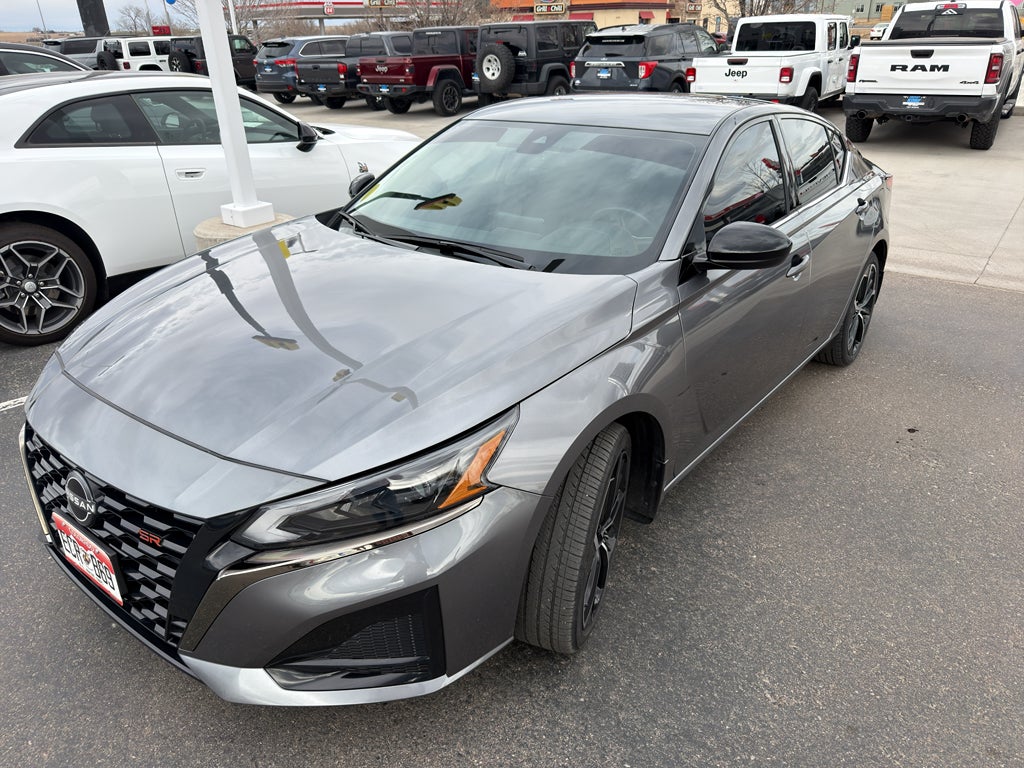 2024 Nissan Altima 2.5 SR