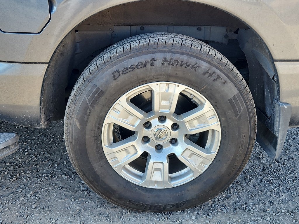 2017 Nissan Titan SV