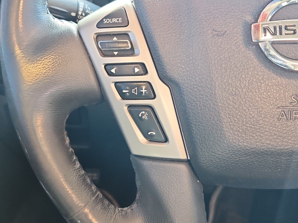 2017 Nissan Titan SV