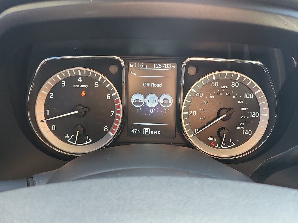 2017 Nissan Titan SV