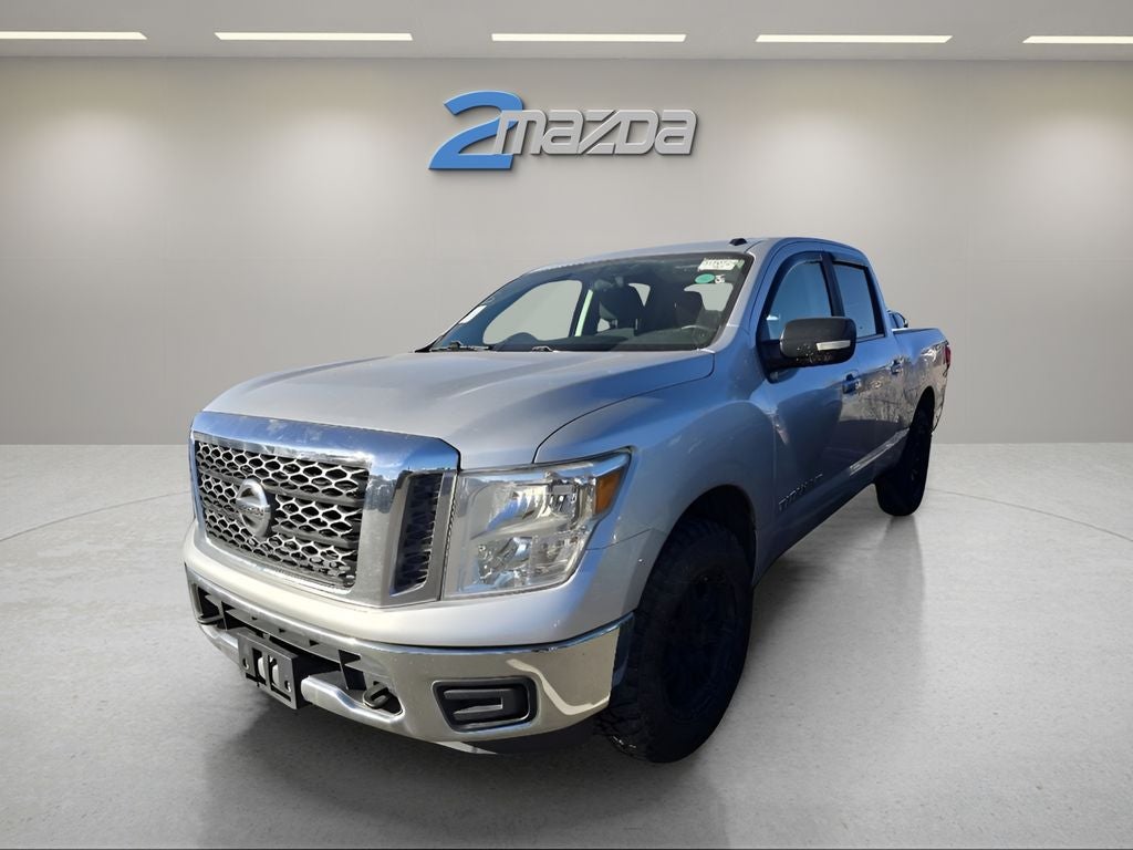 2018 Nissan Titan SV