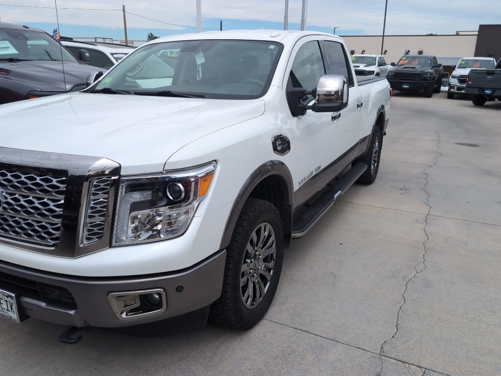 2017 Nissan Titan XD Platinum Reserve