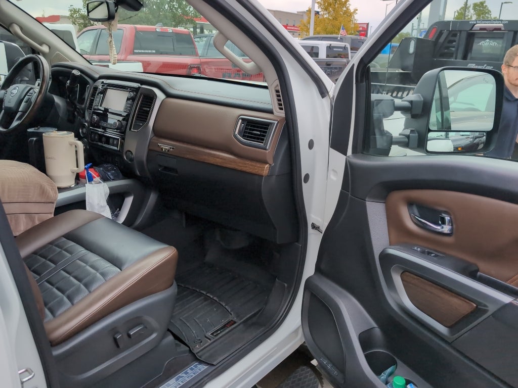 2017 Nissan Titan XD Platinum Reserve