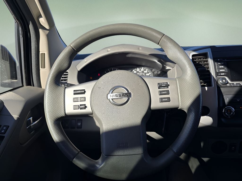 2017 Nissan Frontier SV V6