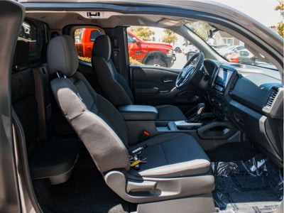 2022 Nissan Frontier S