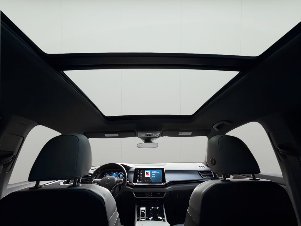 2024 Volkswagen Atlas Cross Sport 2.0T SEL R-Line