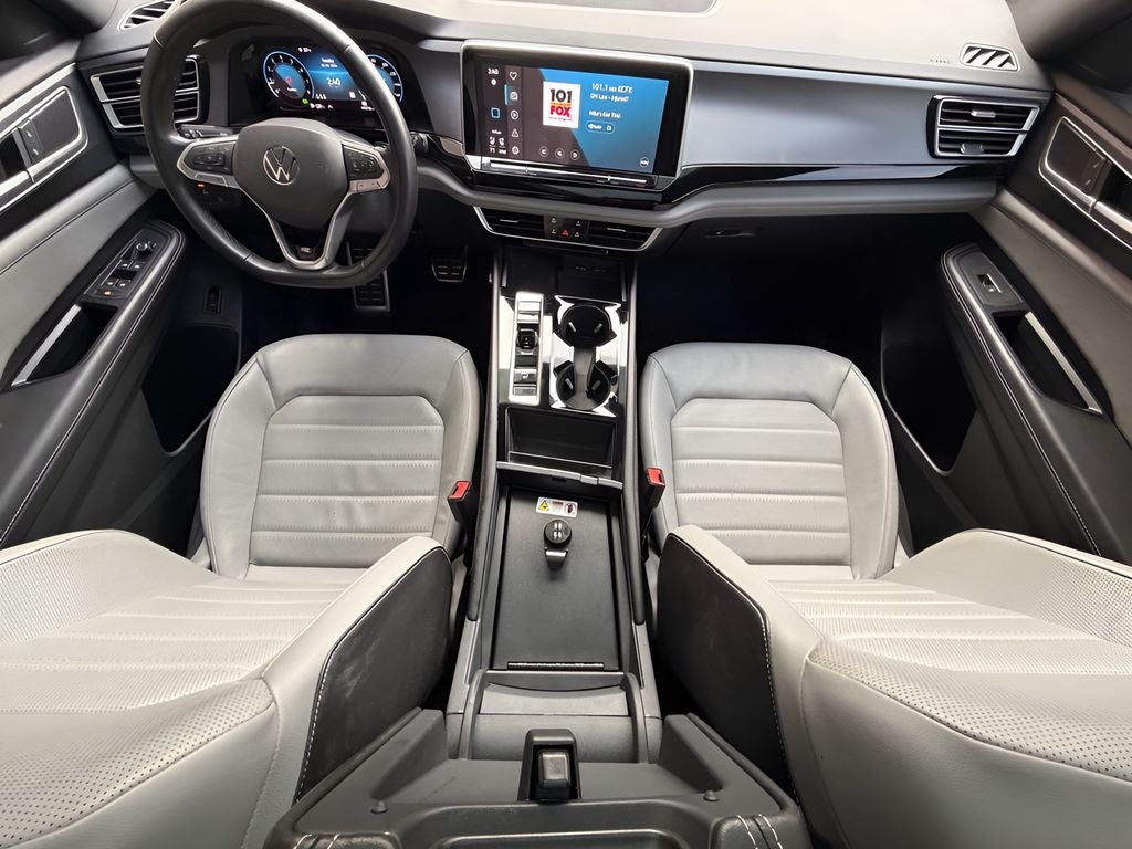2024 Volkswagen Atlas Cross Sport 2.0T SEL R-Line