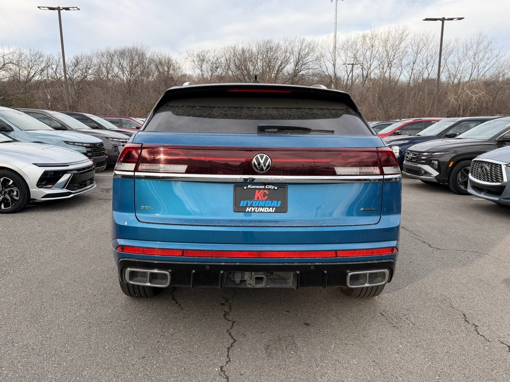 2024 Volkswagen Atlas Cross Sport 2.0T SEL R-Line