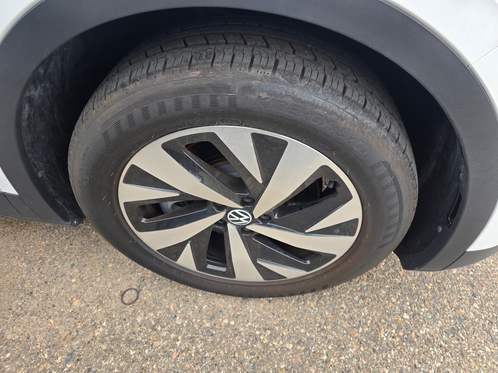 2023 Volkswagen ID.4 Standard