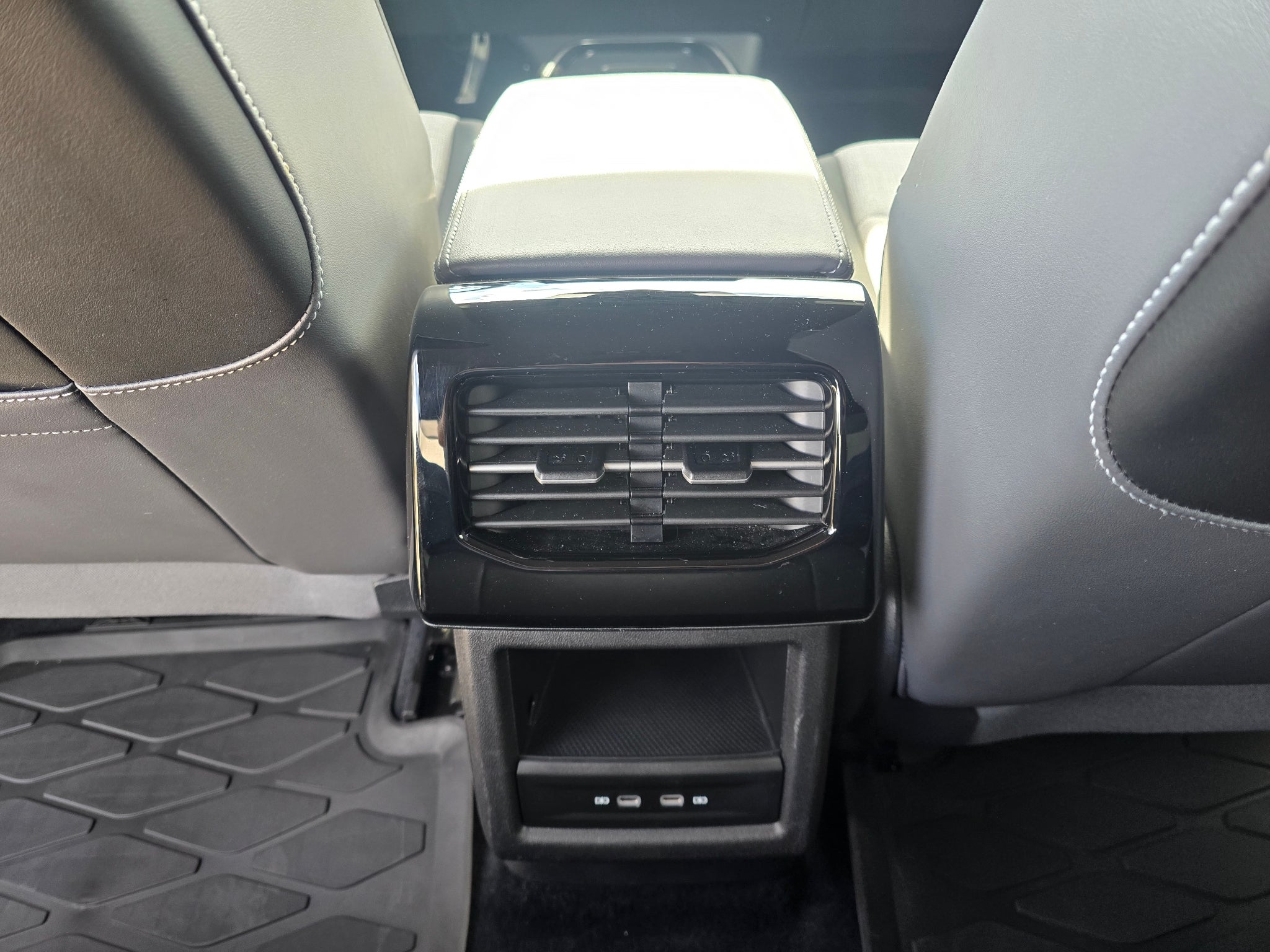 2024 Volkswagen ID.4 Standard