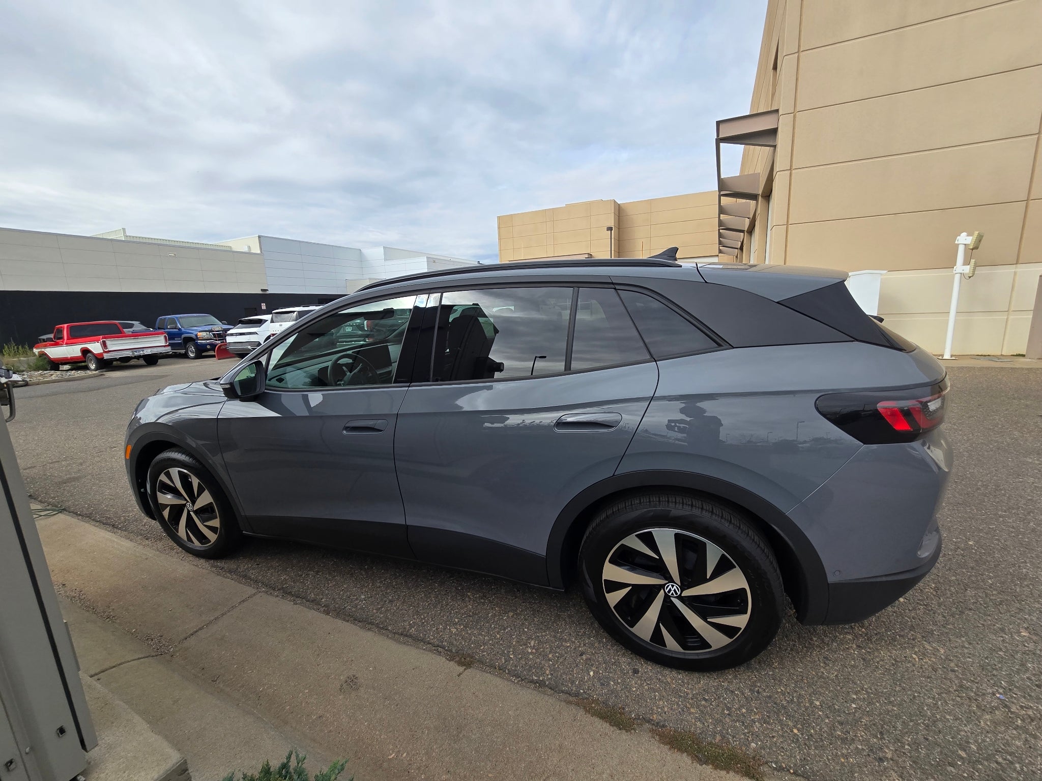 2024 Volkswagen ID.4 Standard