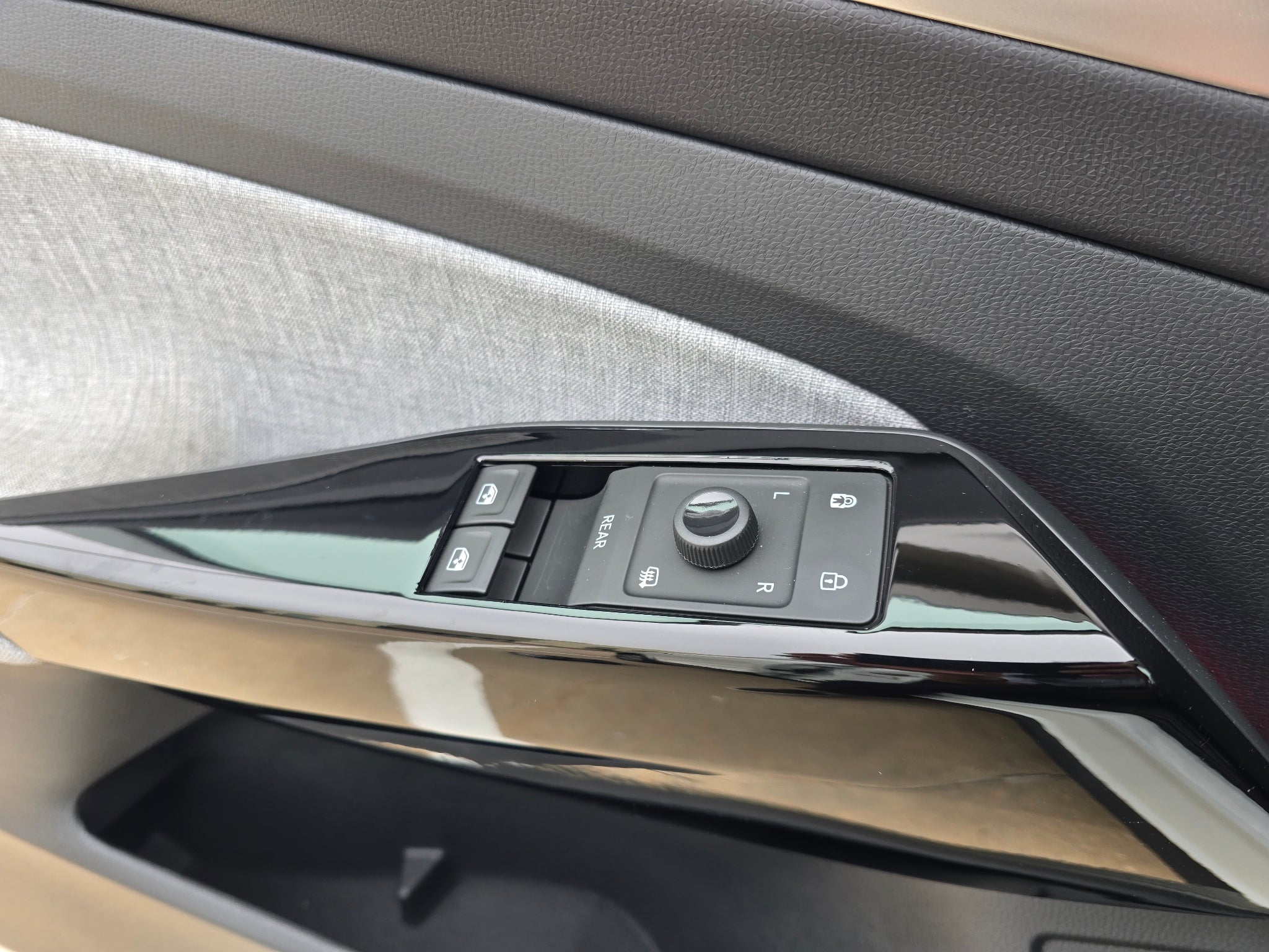 2024 Volkswagen ID.4 Standard