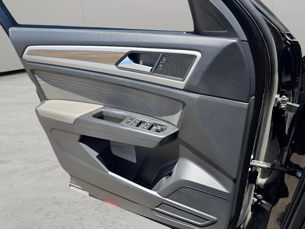 2023 Volkswagen Atlas 3.6L V6 SEL