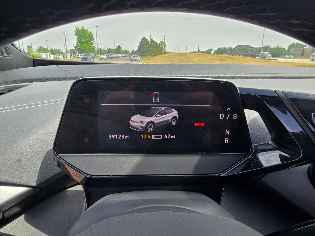 2023 Volkswagen ID.4 Pro