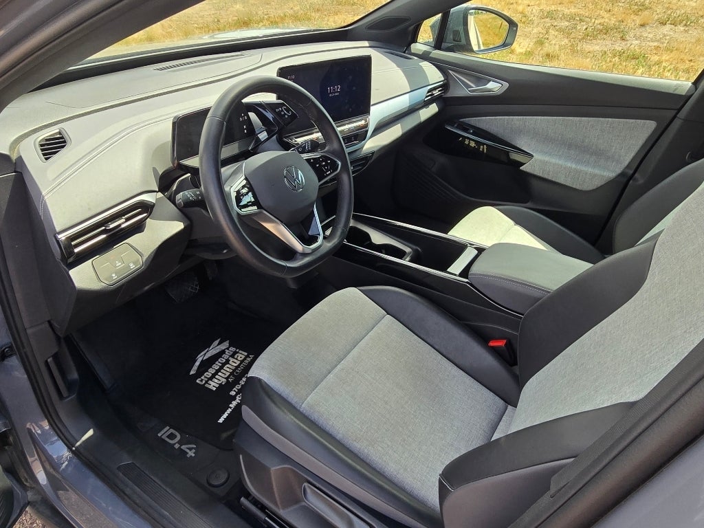 2023 Volkswagen ID.4 Pro