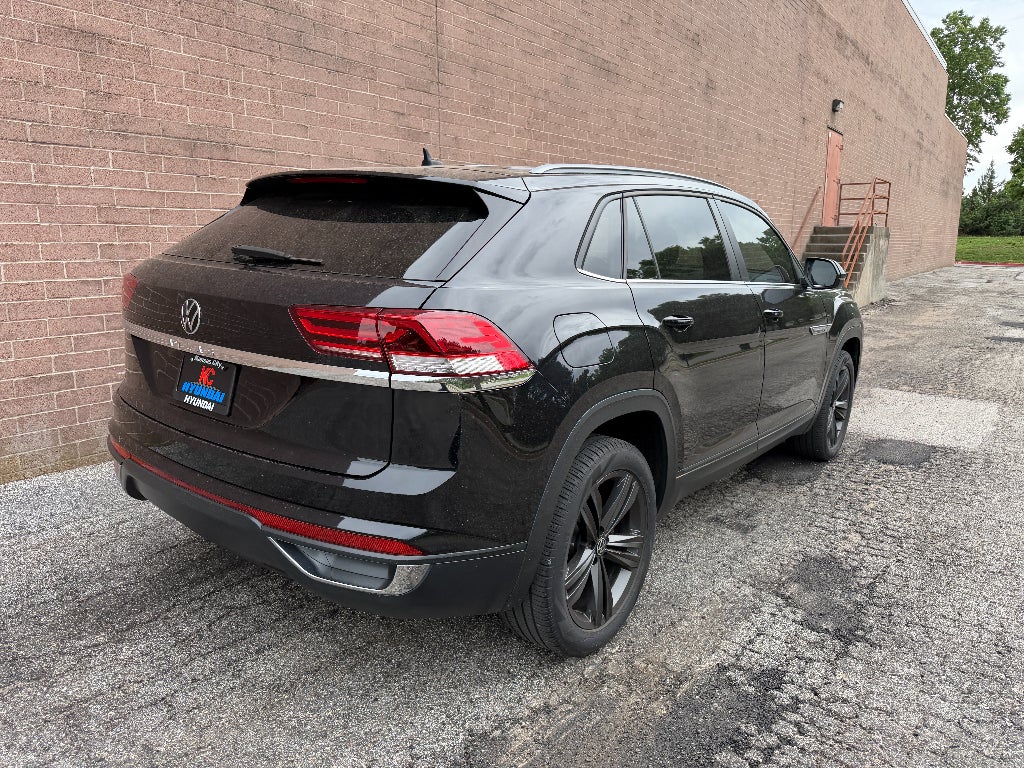 2022 Volkswagen Atlas Cross Sport 2.0T SE