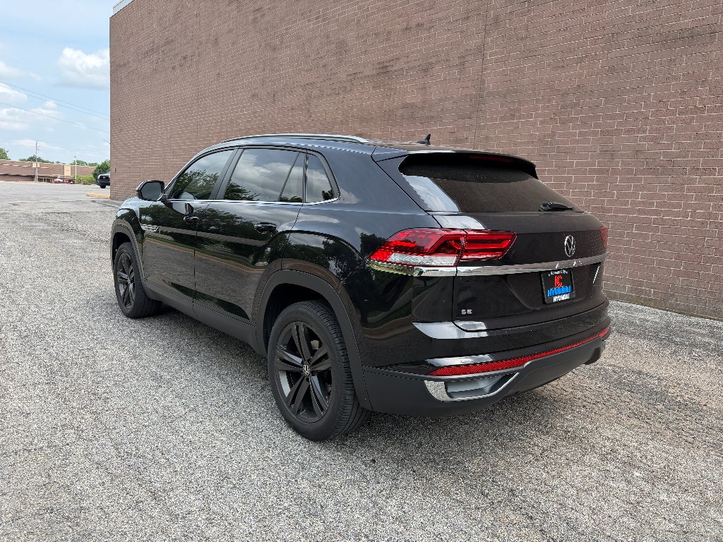 2022 Volkswagen Atlas Cross Sport Base