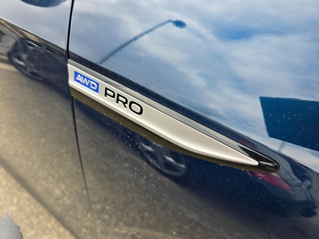 2023 Volkswagen ID.4 Pro