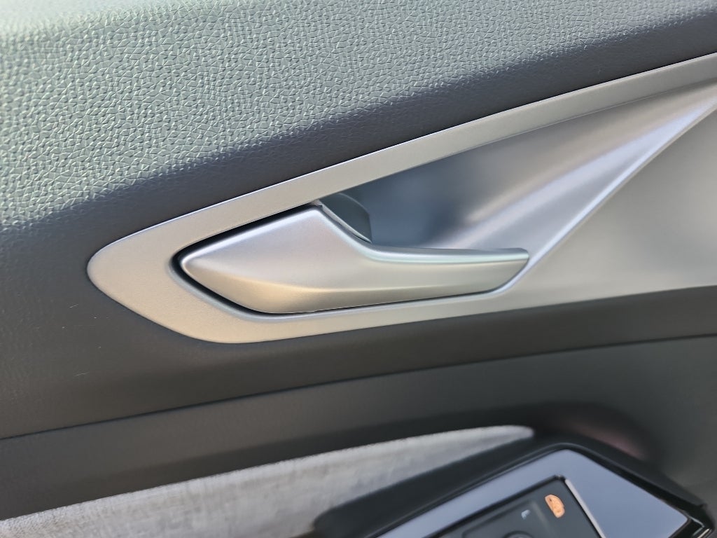 2025 Volkswagen ID.4 Pro