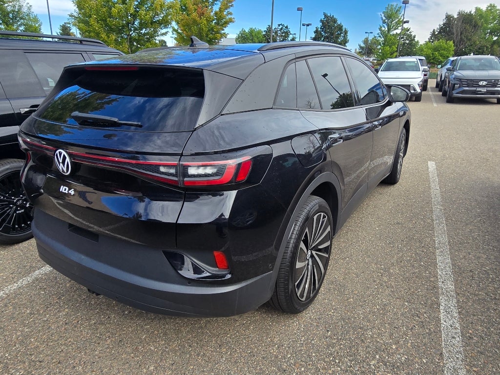 2024 Volkswagen ID.4 Pro