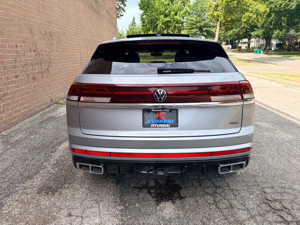 2024 Volkswagen Atlas Cross Sport 2.0T SEL Premium R-Line