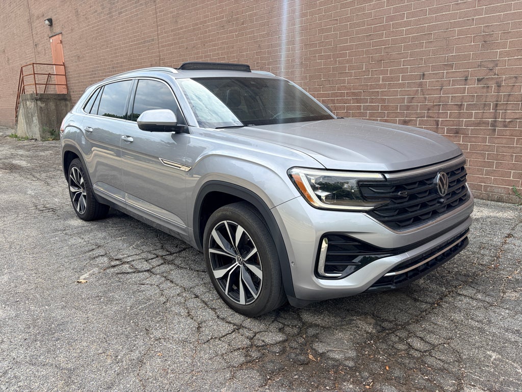 2024 Volkswagen Atlas Cross Sport 2.0T SEL Premium R-Line