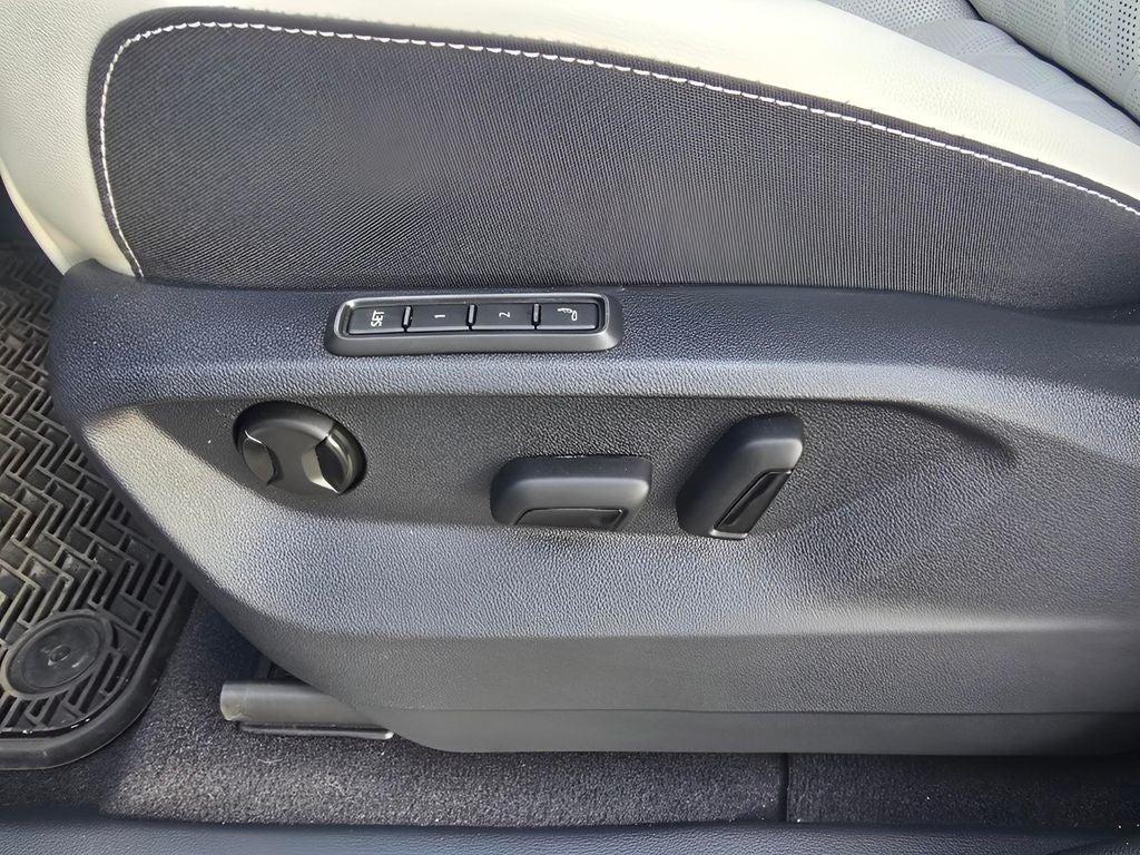 2025 Volkswagen Atlas Cross Sport 2.0T SEL Premium R-Line