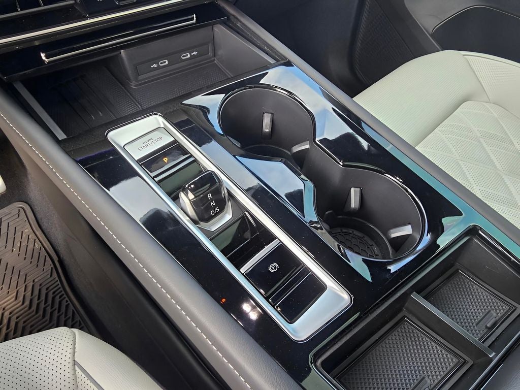 2025 Volkswagen Atlas Cross Sport 2.0T SEL Premium R-Line