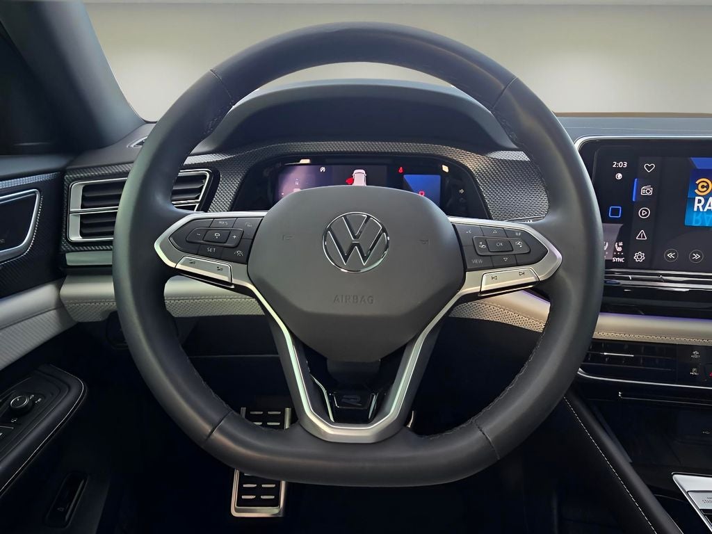 2025 Volkswagen Atlas Cross Sport 2.0T SEL Premium R-Line