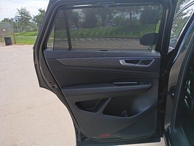 2025 Volkswagen Atlas Cross Sport 2.0T SEL Premium R-Line